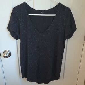 Lululemon Black V-Neck Women's Top